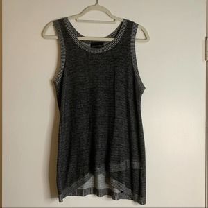 ABSOLUTELY CREATIVE WORLDWIDE sleeveless gray/white knitted yarn sweater size XL